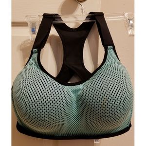 Victoria Sports Bra 34DDD Victoria Secret